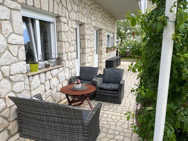 Apartman Laura Dramalj Zimmer foto